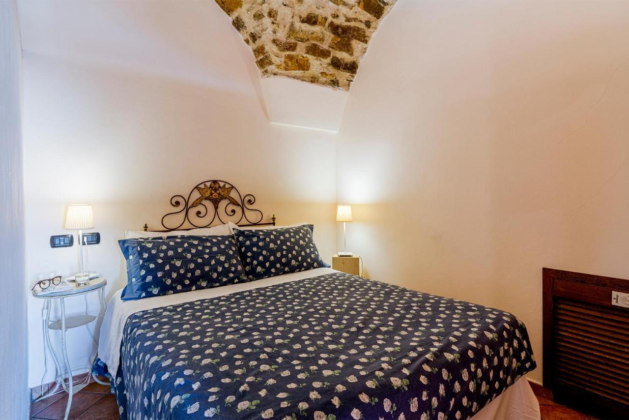 Uliveto Saglietto Agriturismo A Poggi Apartments インペリア エクステリア 写真