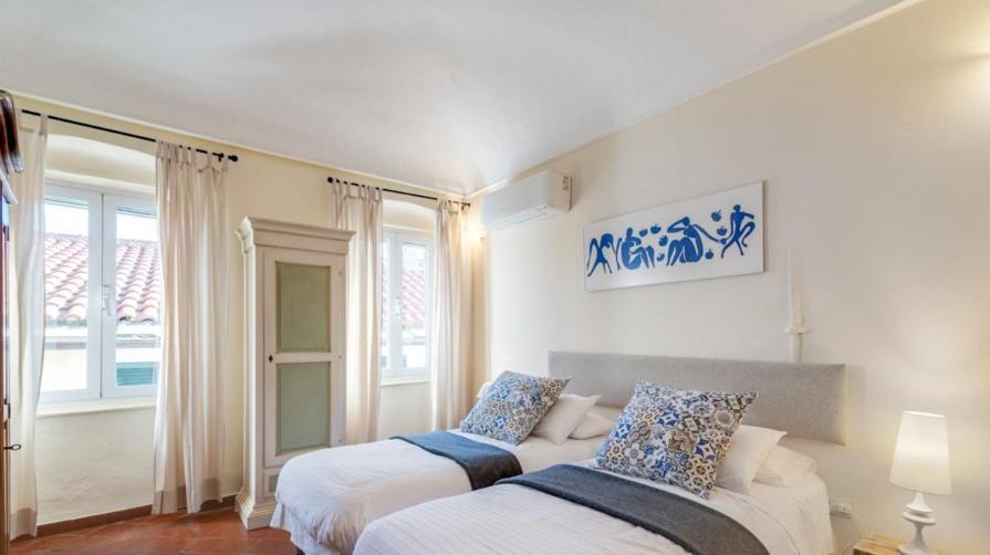 Uliveto Saglietto Agriturismo A Poggi Apartments インペリア エクステリア 写真