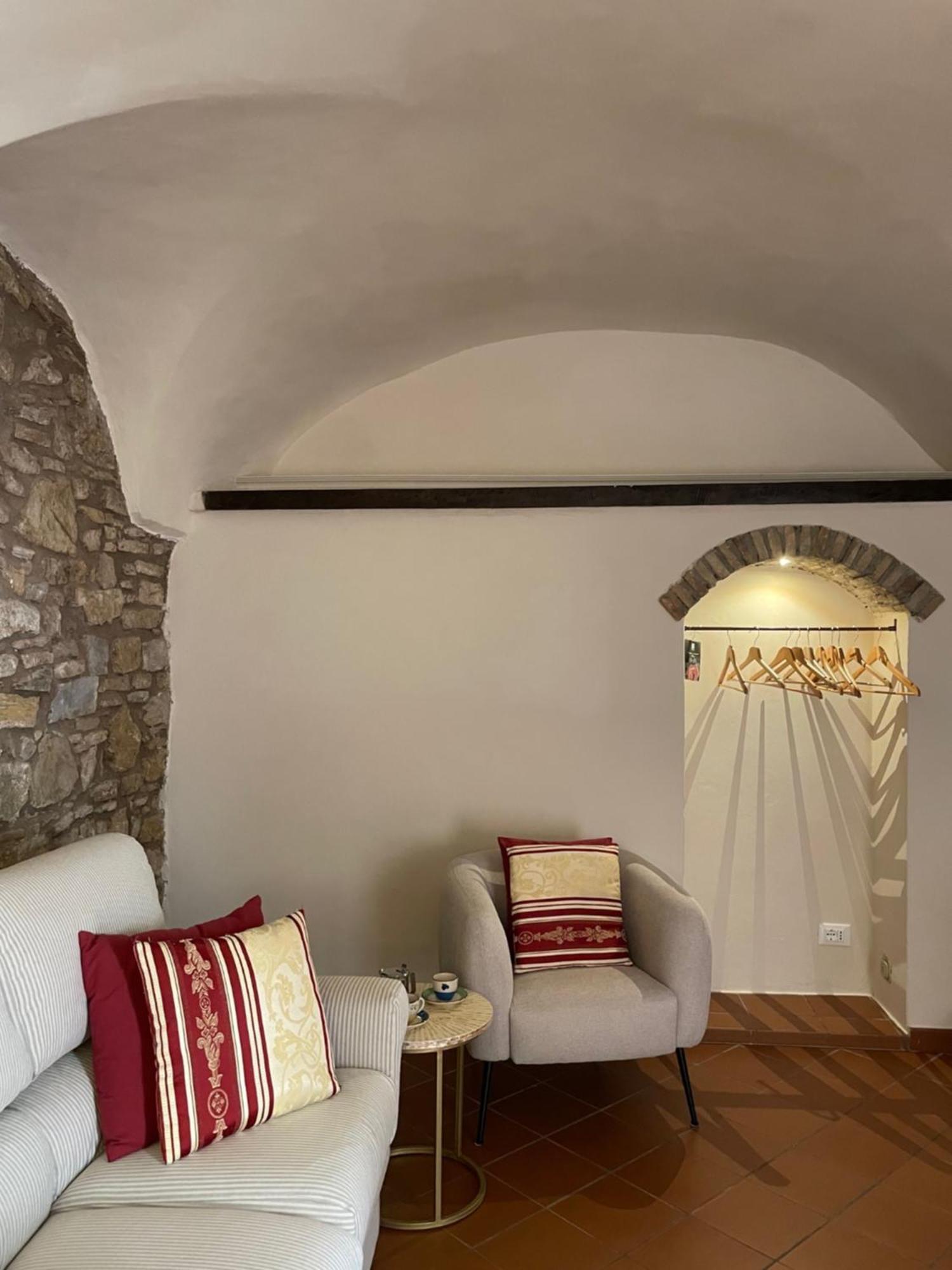 Uliveto Saglietto Agriturismo A Poggi Apartments インペリア エクステリア 写真