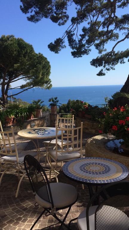 Uliveto Saglietto Agriturismo A Poggi Apartments インペリア エクステリア 写真