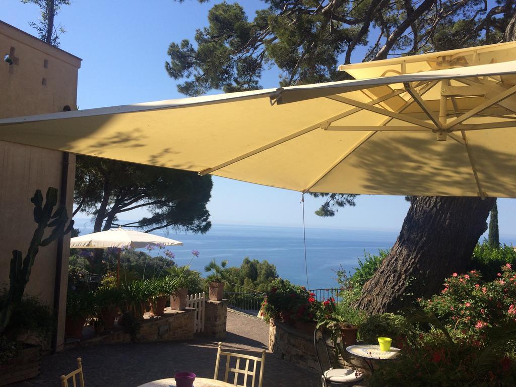 Uliveto Saglietto Agriturismo A Poggi Apartments インペリア エクステリア 写真