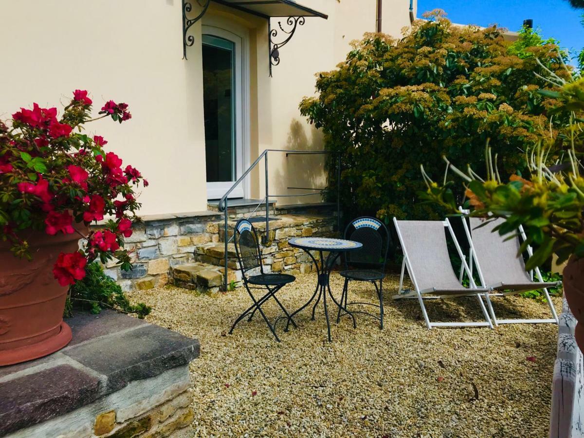 Uliveto Saglietto Agriturismo A Poggi Apartments インペリア エクステリア 写真